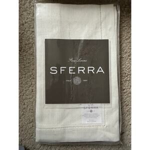 Festival Set Of Four Dinner Napkins 20 x 20 Oyster